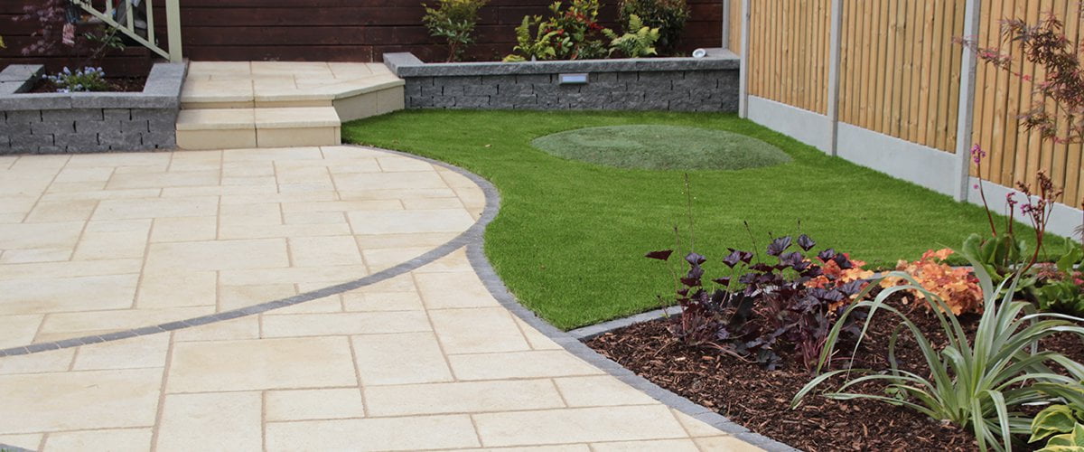 Garden Paving Installers For Leeds