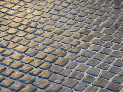 Cobblestone Driveway in Leeds by Yorkshire Paving Contractors